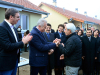 Nikolić i Vučić uručili ključeve 39 novih kuća u Obrenovcu